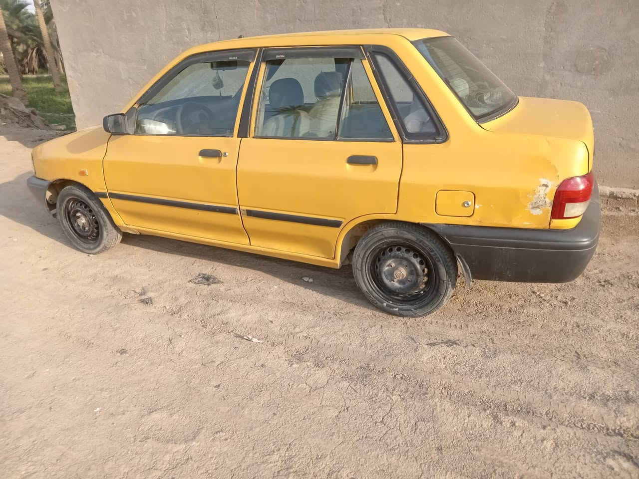 سلام عليكم سايبه 12للبيع سنويه ل27 وعليه هيئه 150 اينزلن من سعره غرامات ماعليه سعر 24 وبيه مجال ***********بي واتساب عنوان كربلاء قرب صيطرت البراهيميه
