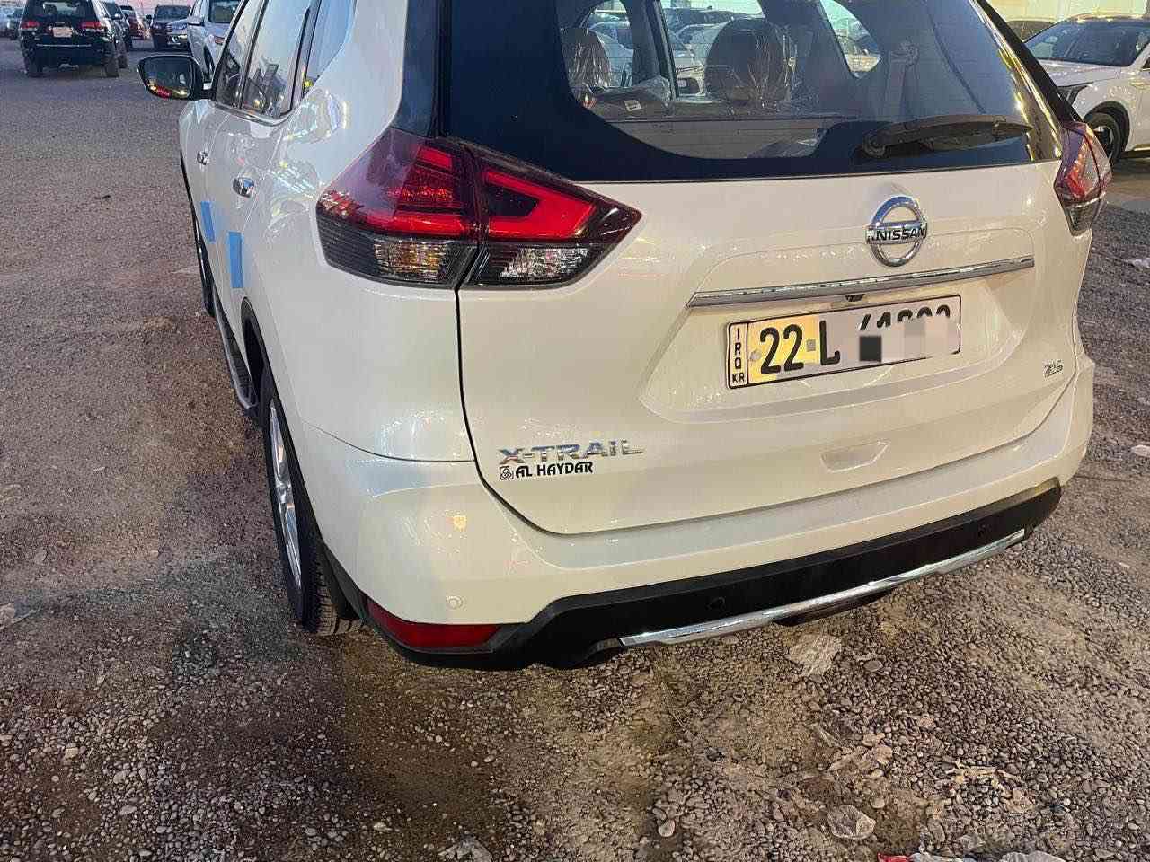 نيسان اكستريل خليجي ٢٠٢٢
رقم اربيل تحويل مباشر 
سنوية وهزة جديدة 
كشنات جلد 
٣ صفوف مقاعد 
شاشة اندرويد 
يدات نيكل 
اشاير بالمراية 
حساس وكامرة خلفية 
محرك ٢٥٠٠
ماشية ١٠٨ الف قابلة للزيادة 
بدون حادث بدون صبغ مكفولة كفالة عامة عدا رصعة بالبنيد 
السيارة كاملة وبدون اي مصرف
للاستفسار 

‭0770 302 0121‬
مكان السياره تكريت تكريت, صلاح الدين
