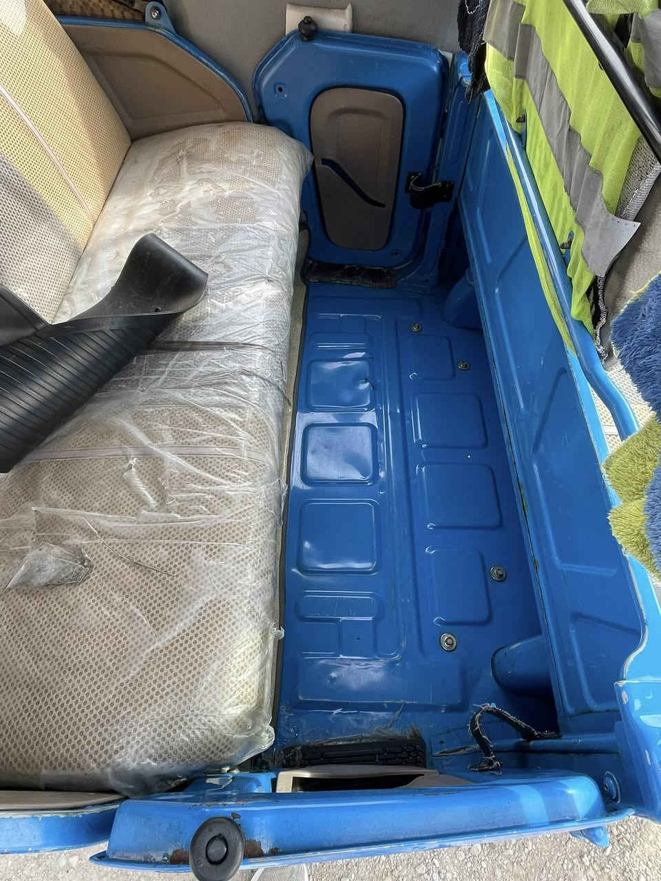 سلام عليكم تكتك البيع موديل 22 شهر 11 مكفوله  موبايل ***********
