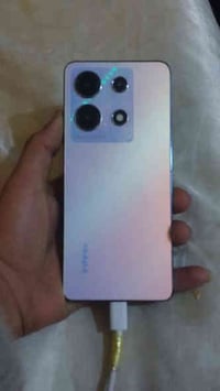 موبايل انفينكسXOS ذاكره  256 البطاريه 500 الكاميرا الاماميه 16 كبر الش...