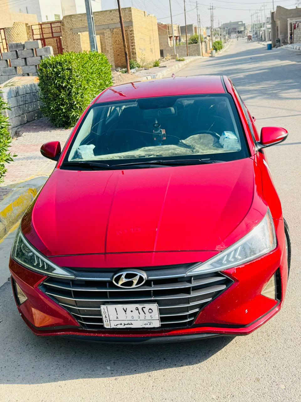 سلام عليكم
النترا 2020رقم انبار    ضرر فقط جاملغ امامي بدون اي دواخل 
3اشهر وتصير حره اسويلك وكاله عامه 
مواصفات نص فول معروفه
هيتر كشن هيتر ستيرن 
رادار جانبي 
كامره دواره 
محرك لا تبخير ولا تنقيص كير اي تي 
تخم تاير جديد تبريد ثلج السياره اي نقص مابيها 
السعر. 133وبيها مجال 
مكان فلوجه حبانيه
***********
