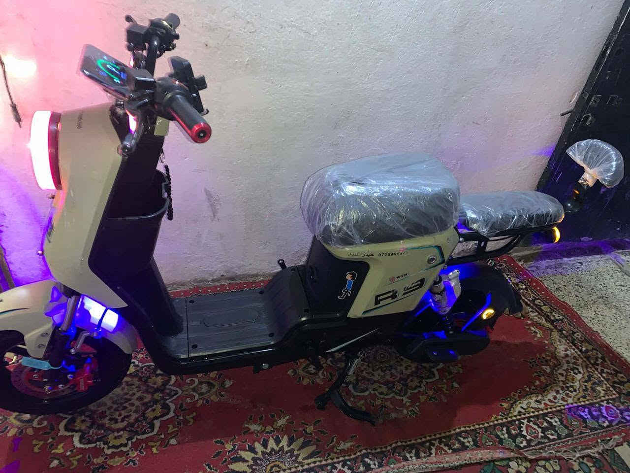 للبيع دراجه شحن r9 موديل 2025
5 بطاريات كبار
السعر ٤٠٠ الف وبيها مجال 
العنوان بغداد حي الجهاد الملحانيه 
للاستفسار ***********
