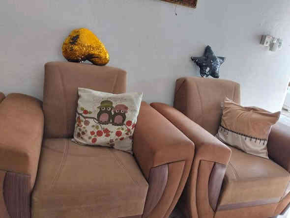 تخم للبيع عشرة نفرات جديد ونضيف مبي اي شي
لون جوزي ليحب يشتري يجي ويكدر يتأكد من نضافتة
العنوان ديالى بعقوبه السعر ٥٠٠ وبي مجال تواصل رقم
***********
