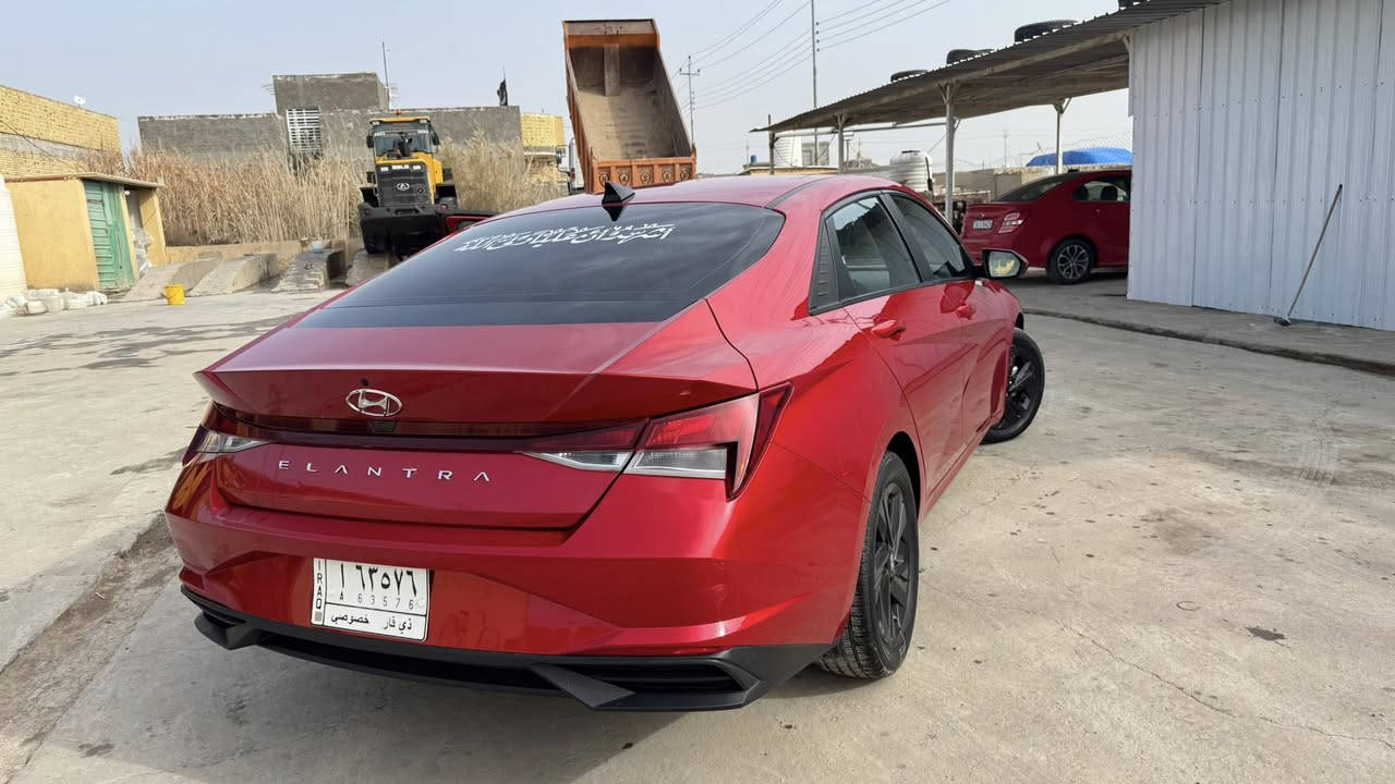 سلام عليكم النترا /2023
أمريكي 2000 دوش 
حادث جاملغ وربع بنيد فقط 
معرفين بعد سنه وتصير حره 
مكان السياره الناصرية /***********
