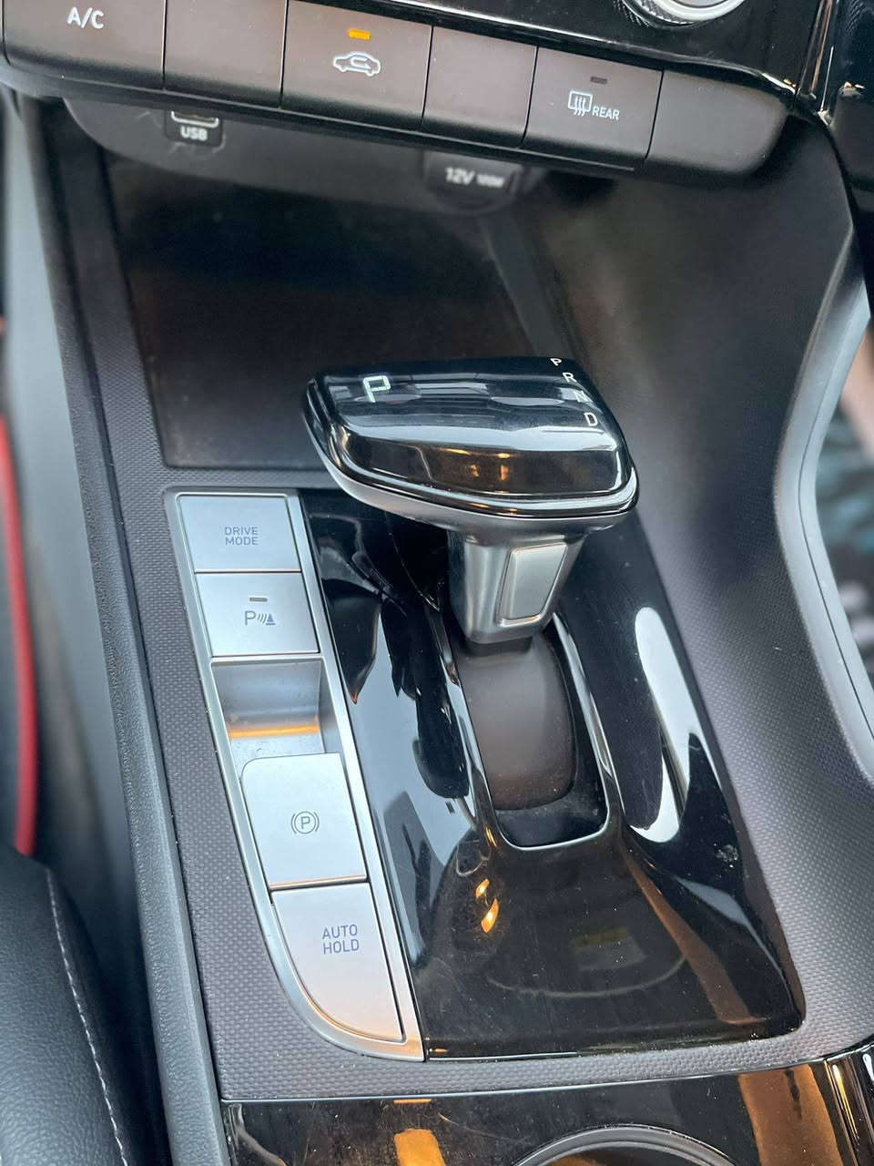 السلام عليكم رمضان كريم..بيع مستعجل  بسعر مناسب جدآ ١٤٨ورقه هونداي النترا٢٠٢٥ أبيض ثلجي فول مواصفات ١/١رقم بغداد دولي باسمنا سنويه هزه ل٢٠٣٠ كفاله عامه بوضع الشركه ماشيه ١٨٠٠ع ايدي استخدام شخصي شادله سستم ب٣٠٠دولار  مكاني تكريت
السعر ١٤٨ورقه  مكلف بالنشر اتصل 
‏‪***********‬‏
***********
***********
