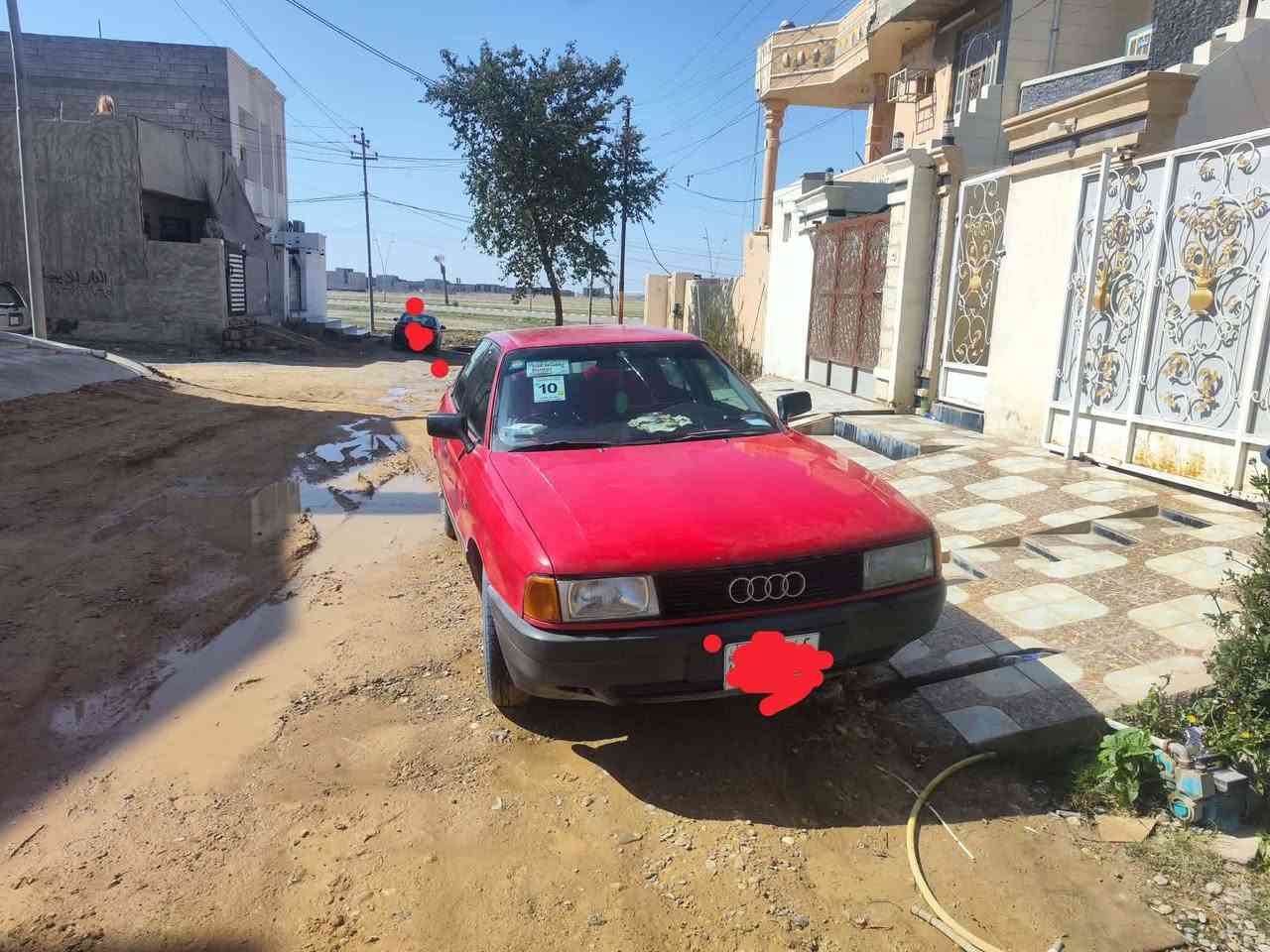 السلام عليكم اودي موديل 1991 للبيع كير محرك مكفولات سياره بلاديه بس بيها ضربه بالجنطه و مصلحه رقم بغداد سنويه لل 28 شرط التحويل كهربائيات كلها شغاله سياره حيل نضيفه السعر 32 وبيه مجال للاستفسار الاتصال على الرقم *********** مكان السياره صلاح الدين تكريت
