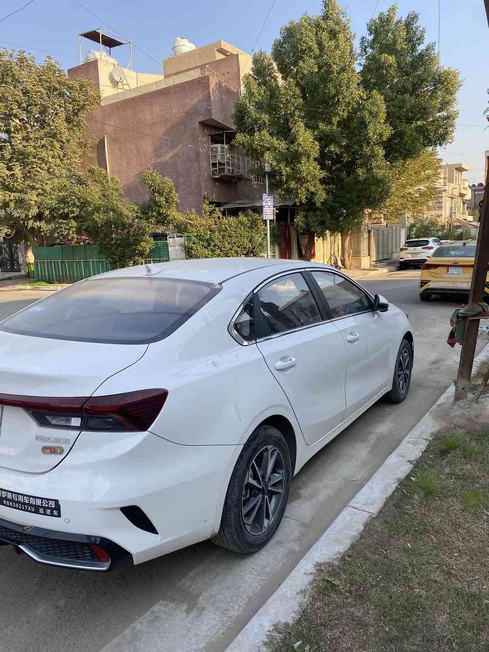 كي 3 للبيع موديل 24
المواصفات معروفة 
رقم أربيل باسمي 
السعر 143 وبيها مجال بسيط 
***********
بغداد
