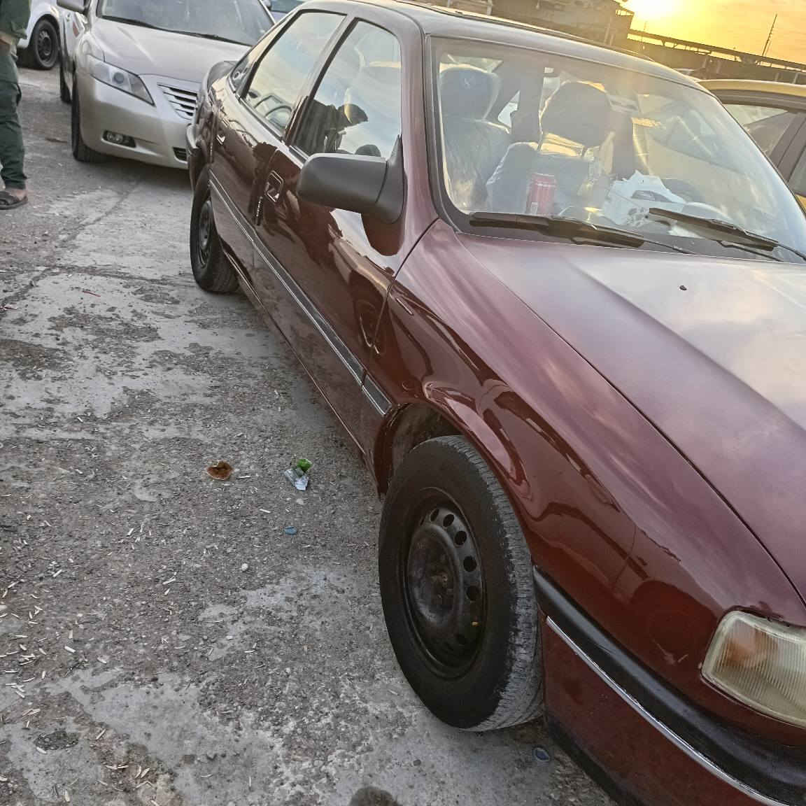 اوبل فيكترا محرك 20 محرك كير بلشرط 
سنويه مشروع وطني لل 2028 دفتر بنزين بيها شرط التحويل والغرامات مكاني كركوك للاستفسار الاتصال *********** السعر 41 اوبيها مجال كركوك, العراق
