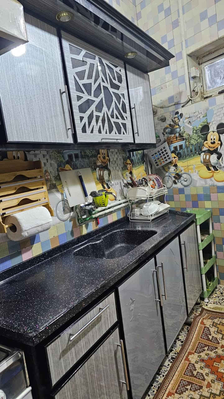 كاونتر المنيوم نضيف مرمر كوارتز  نضيف 

.....

السعر ٦٠٠ وبي مجال 

مكان البلديات شارع المصرف 

***********
