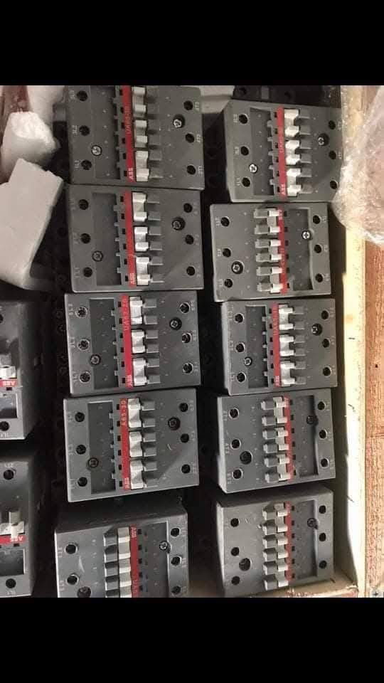 سلام عليكم ورحمه لله وبركاته
يوجد لدينا كونكترات ABB
ثلاثي 160 امبير -190 امبير السعر قطعه ب 60
و 125 امبير السعر 45 الف 
الاستفسار 👈***********👉
خدمه توصيل جميع المحافظات العراق
