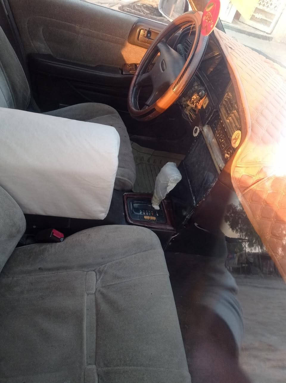 سياره مارك مصطره للبيع او للمراوس  مكفوله من العيب الشرعي والنقل جثه والكص رقم ميسان مداور ثاني يوم سنويه صالحه مكاني الناصريه سعر  
40
***********
