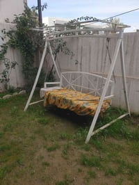 مرجوحه للبيع سعر 150.    07712351530