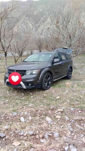 سلام عليكم جورني موديل ١٩ محرك ٦ رقم انكليزي أربيل بسمي رقم الهاتف (***********)هزه وفحص وسنويه جديد. تخم تاير جديد حداديه جديده 
تبريد ❄️ ثلج. سياره مال جناي. مال سفر ربع ما ذب عليهه جاهزه من كلشي
