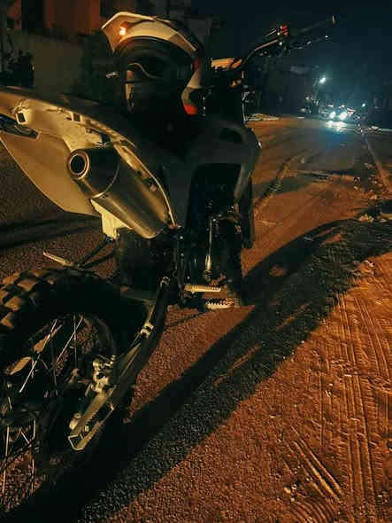 السلام عليكم قفاز crx300cc
دراجه ما ناقصها اي شي دراجه كامله بدون أوراق ماشيه 8000km اكفلها سرقه دراجه شلعه معدل مكاني بغداد العامريه السعر 1500 بيها مجال رقم ***********
