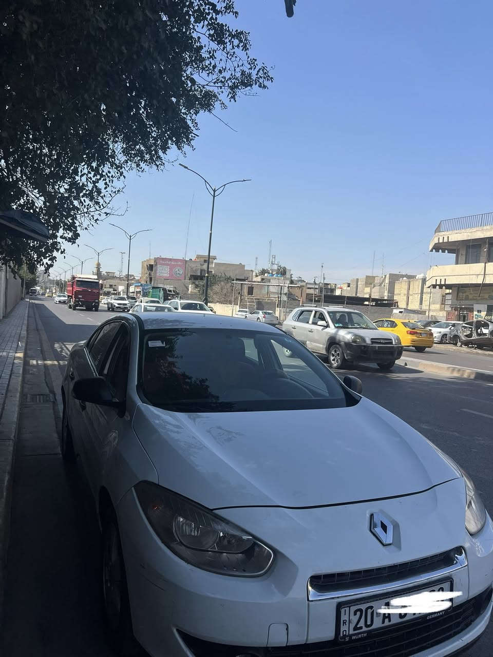رينو فلوانس 2013 فرنسي اصل
محرك قبق اصفر المرغوب 
مكفوله من الصبغ والتبديل والسياره كامله مابيهه اي نقص سنتر لوك تدفئه وتبريد وتايرات جدد ويل كب 
باسمي 
السعر 75 ورقه وبيه مجال 
المكان ديالى بعقوبه 
***********
