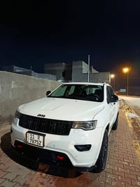 جيب لاريدو 14 مواصفات سياره جديده وبعد بيها مواصفات والشاري يتصل على ا...
