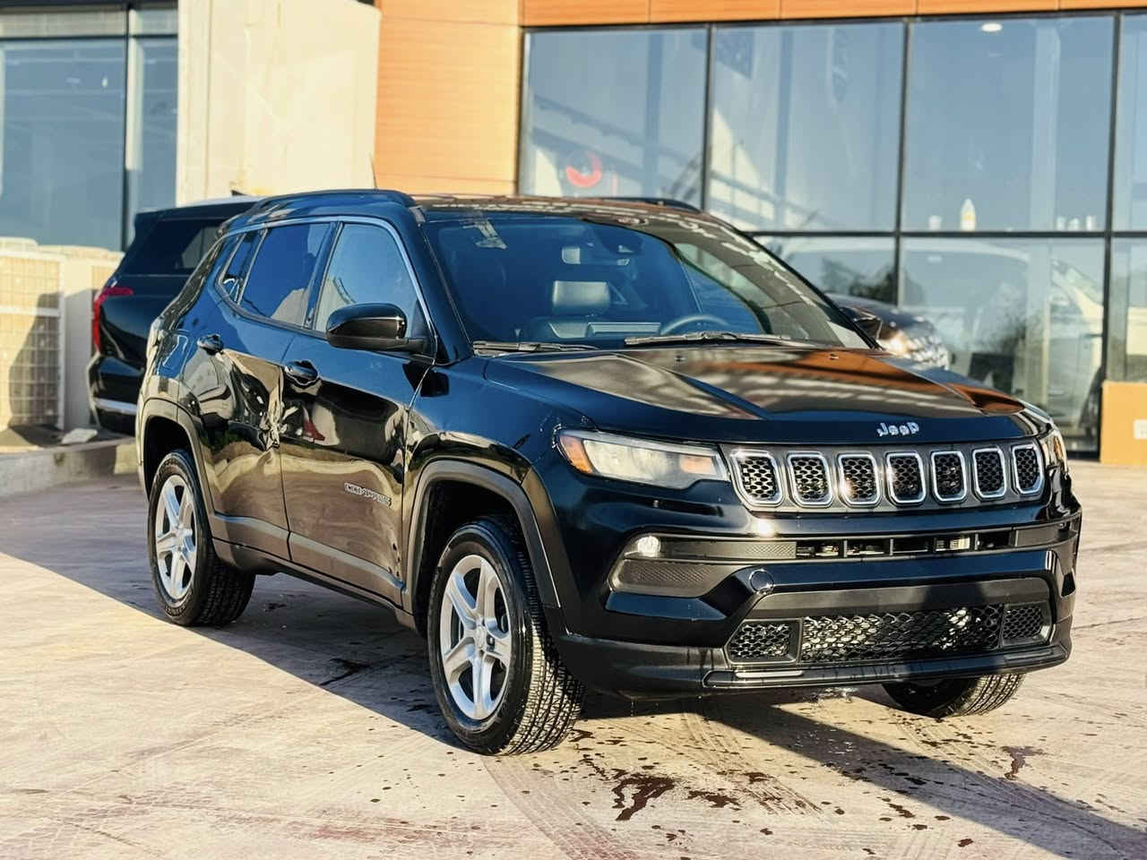 جيب كومباس موديل ٢٠٢٣

فول مواصفات فقط بانوراما مابي 
ماشي ٢٠ الف 
بس بوند صبغ بدون دواخل. 
بدون رقم يترقم شمالي اربيل دهوك سليماني
سعر ١٣٥$ ورقه بي مجال 
عنوان اربيل 
فايبر واتساب /***********
اسيا/***********
