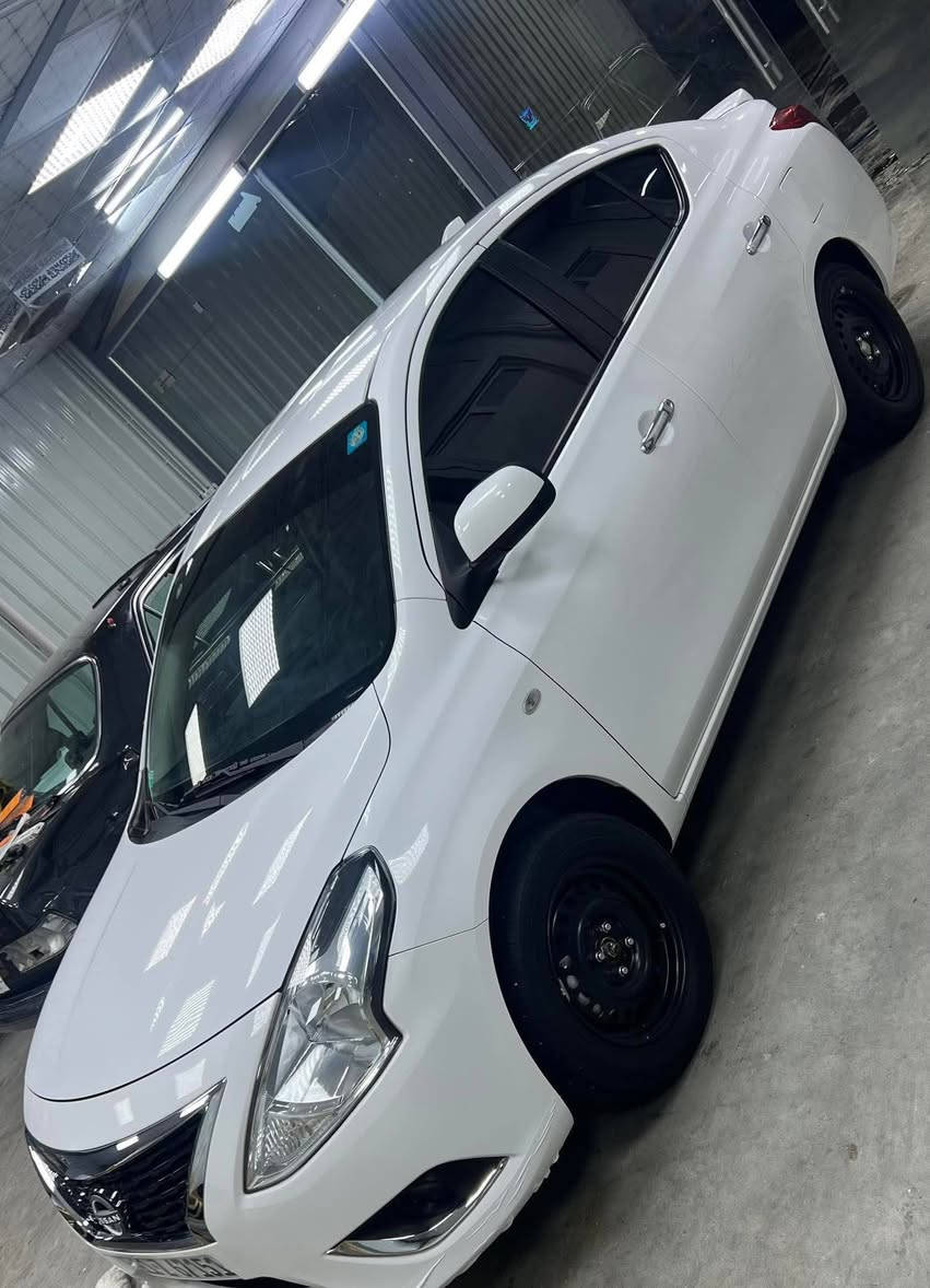 للبيع نيسان سني هندي أم  البليته الزركهً ضمان شركه السور موديل2024 ماشيه 12الف مواصفات  لايتات زنون وتحكمات ستيرن وشاشة
مكانه شارع فلسطين 
للاستفسار *********** 
مكفوله كفاله عامه 
السعر 135 وبيه مجال
