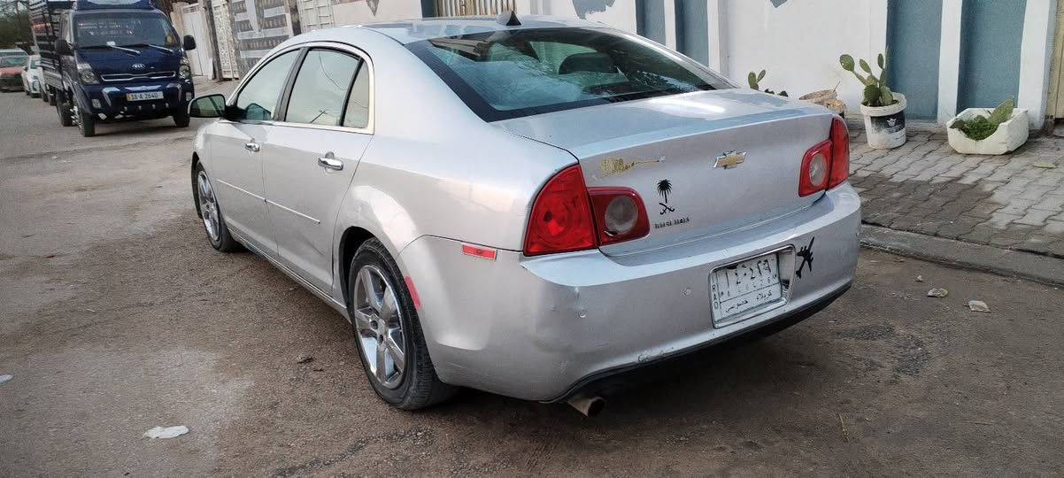 للبيع 
السلام عليكم ماليبو 2012 فول موصفات محرك 2400 كير ومحرك جدد حداديه وتخم تاير جدده تبريد ثلج حادث جملغ وبنيد بدون دواخل سياره جاهزه من كلشي

رقم كربلاء سعر ٦٥. ***********
