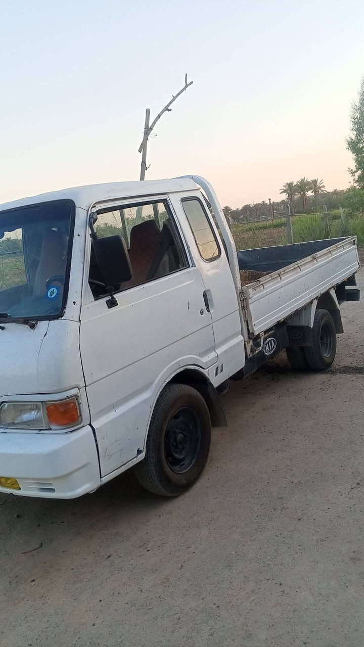 سلام عليكم كيا بنكو موديل 95رقم ديالى انكليزي سنوية ل30 سعر 48وبيهة مجال
مكان بعقوبة سيارة كلهة كاملة بس المحرك بيه بخار ***********
