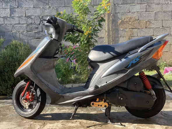 سلام عليكم اخوان دراجات ماكس ابلادي وبيها نواعم 
شيال -قطره-ملقط-اشاير مكاني بغداد التاجي ***********
