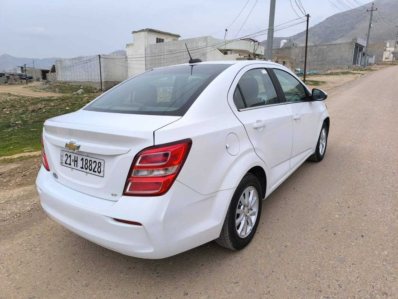 ئــــــــەڤیۆ مۆدێل2018

فول مواسافەت 
باس سڵایت نیە

تابرید لەسەرسیوچ 

سەناوی بەشەرتی بەناوکردن 
تاکو2030تازەیە
فەحسی هەزەی تاکوکۆتای 2026تازەیە

یەک چەمەلاخی سەیاقی پێوەیەتی بێ ناوگرتن 
پاش و پێشی کەپسە 
نرخی (75)گەڵاو مەعەمەلەیەکی کەم پارەی یەک ئەڤیۆی ۲۰۰۷

لەسلێمانم نزیک هەواری شار *********** السليمانية, العراق
