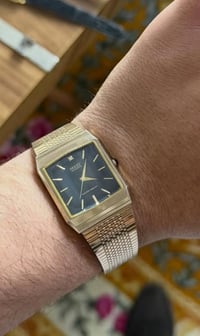 ساعة فنتج • مينا سوداء • ألماس عند ١٢