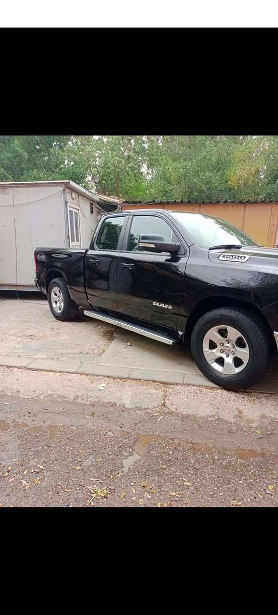 سلام عليكم ورحمة الله وبركاته للبيع اوالمراوس حسب القناعه دوج رام بك هورن موديل ٢٠٢٢ رقم بغداد تحويل مباشر نص فول ماشيه ٥٩ حادث باب البدي الخلفي الشراي يتصل على رقم *********** ملاحظه السياره جديده
