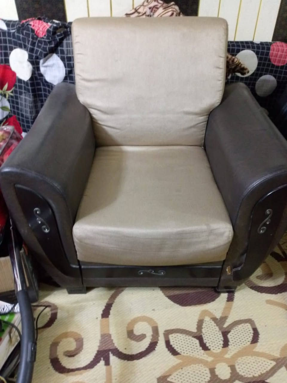 اغراض للبيع


**إذا كنت صاحب هذا الإعلان وتريد حذفه لأي سبب، رجاءا أرسل رسالة إلى الدعم الفني**