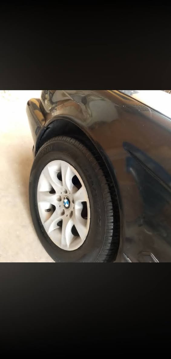سلام عليكم بي ام للبيع حجم 535 كير محرك اكسل كفاله سياره والله حلوه حيل كير اوتماتيك اصفاحه عدله لا حادث ولا كلبه سياره حلوه و بل عافيه عل ياخذه السعر 45 وبيه مجال تبريد جديد ثلج  مكان بغداد الرقم صاحب السياره ‏‪***********‬‏
