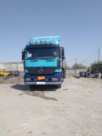 ٢٠٠١ • ٢٥٤٠ • ٤ محاور