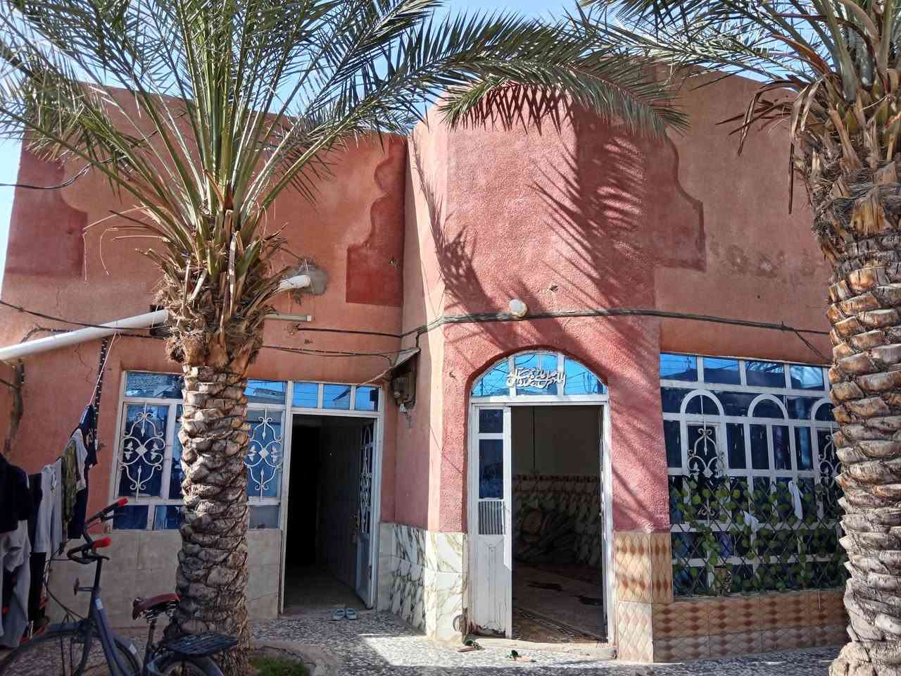 السلام عليكم بيت للبيع
المساحة157متر طابو صرف غرفتين وهول وبراني طابوق البناء جديد الطبكة الحولي قرب اسواق ابو علي الشبلي للمعلومات اكثر، ***********
