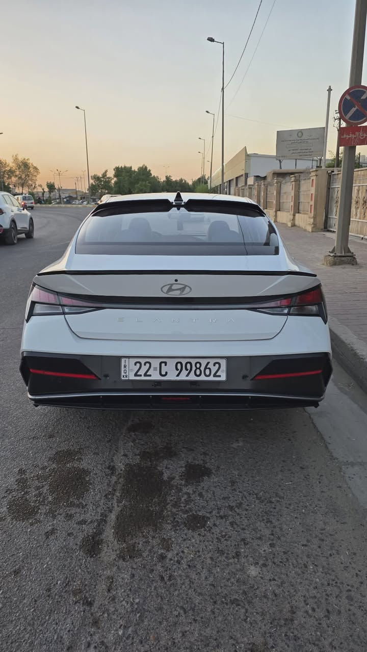 النترا موديل 24 تجميع الصين 🇨🇳 فول مواصفات حجم المحرك 1500 فتحه سقف سلايد حساس خلفي امامي شاحن وايرلس ماشيه 30 بصمه شاشه جي بي إس هندبريك بصمه اتو هولد كشنات جلد مري شفط نضام تزحلق 🎿 مكفوله من الصبغ والضربه والبارد رقم اربيل تحويل موباشر سعر 137 ***********
