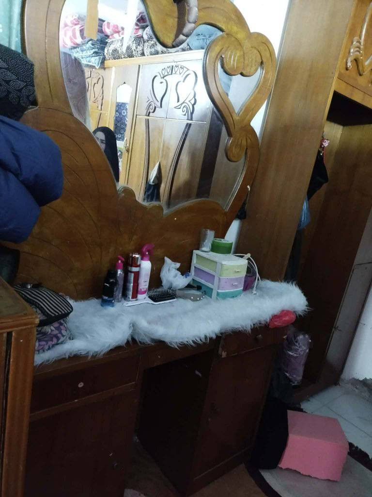 غرفه اخشاب كامله وسعرها مناسب شراي يراسلني مكانه حله بكرلي


**إذا كنت صاحب هذا الإعلان وتريد حذفه لأي سبب، رجاءا أرسل رسالة إلى الدعم الفني**