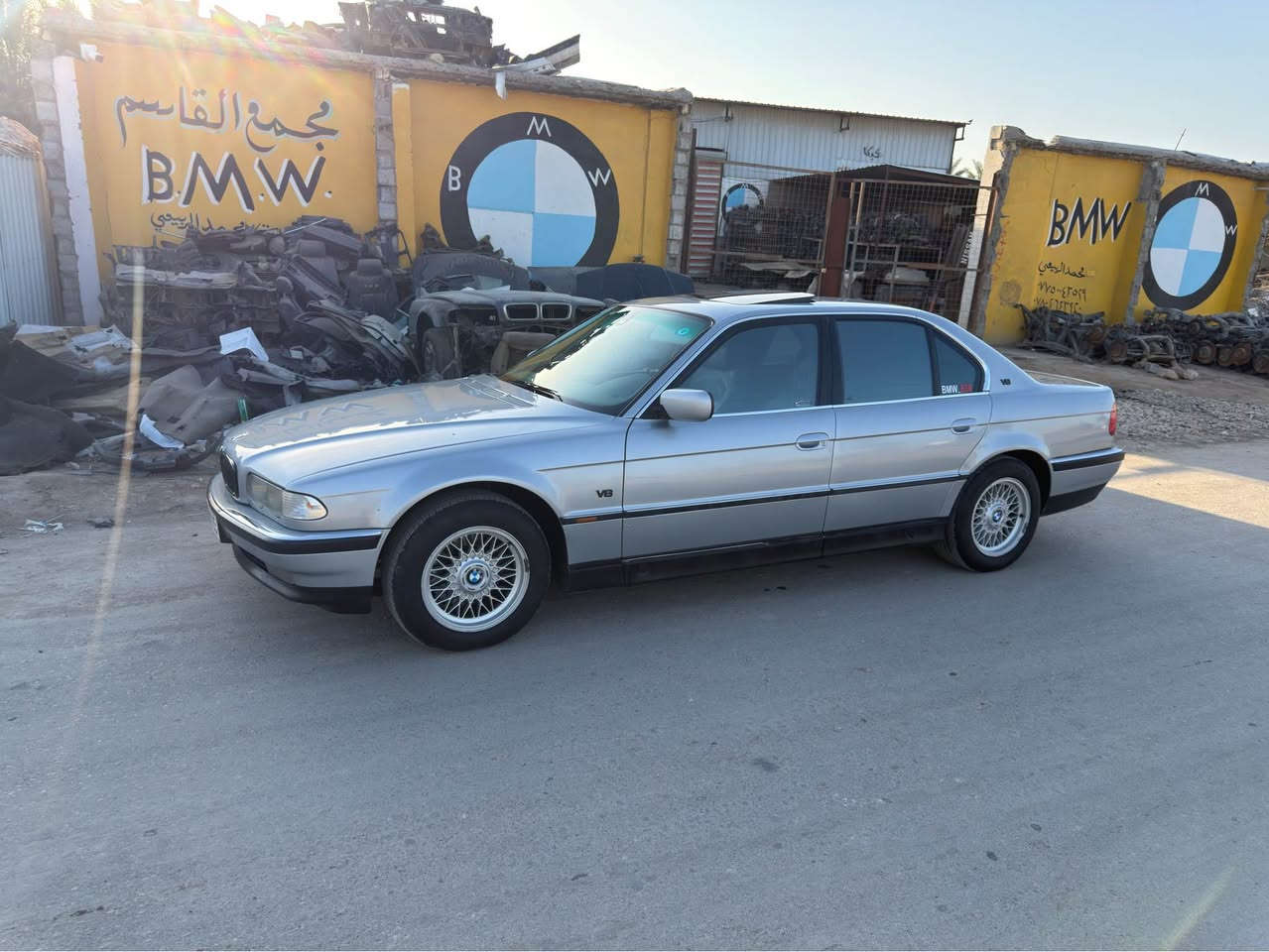 خفاش جديده للبيع فول مواصفات السعر ١١٠ 
رقم بغداد بسمي 
مكفوله من كلشي 
فول فول للأخير ميحتاج اذكر التفاصيل 
*********** حلة, بابل
