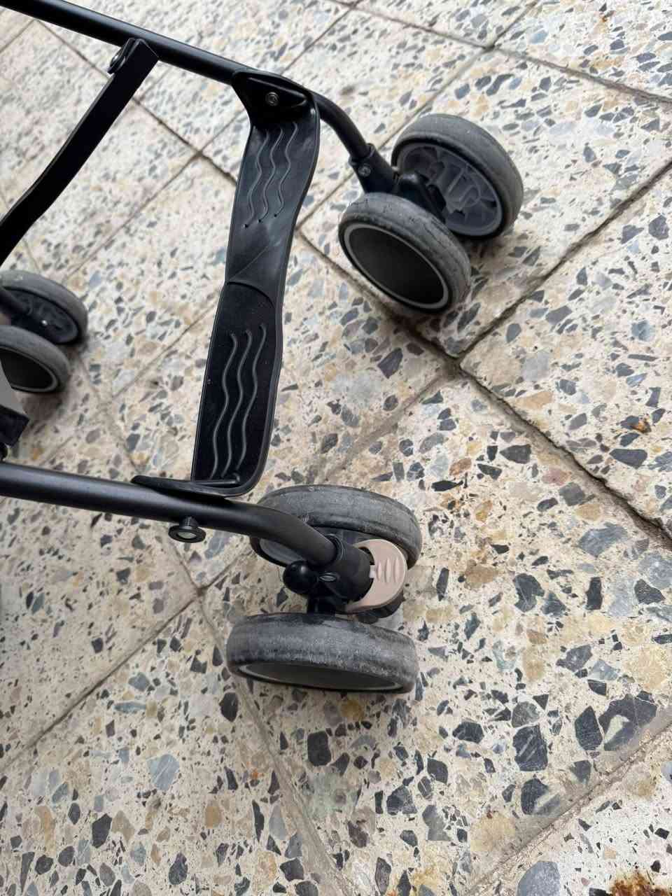 السلام عليكم عربانه جديده استعمال كلش قليل سعر ٣٥ وبيه مجال مكان الكريعات


**إذا كنت صاحب هذا الإعلان وتريد حذفه لأي سبب، رجاءا أرسل رسالة إلى الدعم الفني**