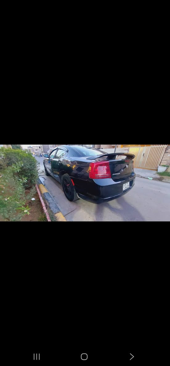 جارجر 2008 .. 
التفاصيل بالسونار .. 
بيها نقوصات بالحداديه وربلة كاردن وامور بسيطه . 
مكينه كير ممتازات .. تبريد منضومة جديدة كاملة .. 
رقمها اربيل سنويه ساقطه العام .. راعيها ببغداد شوكت ما تحب تحول . 
السيارة موجوده بالبصره / الدير .. 
السعر 80 .. مجالها قليل 
*********** ..
