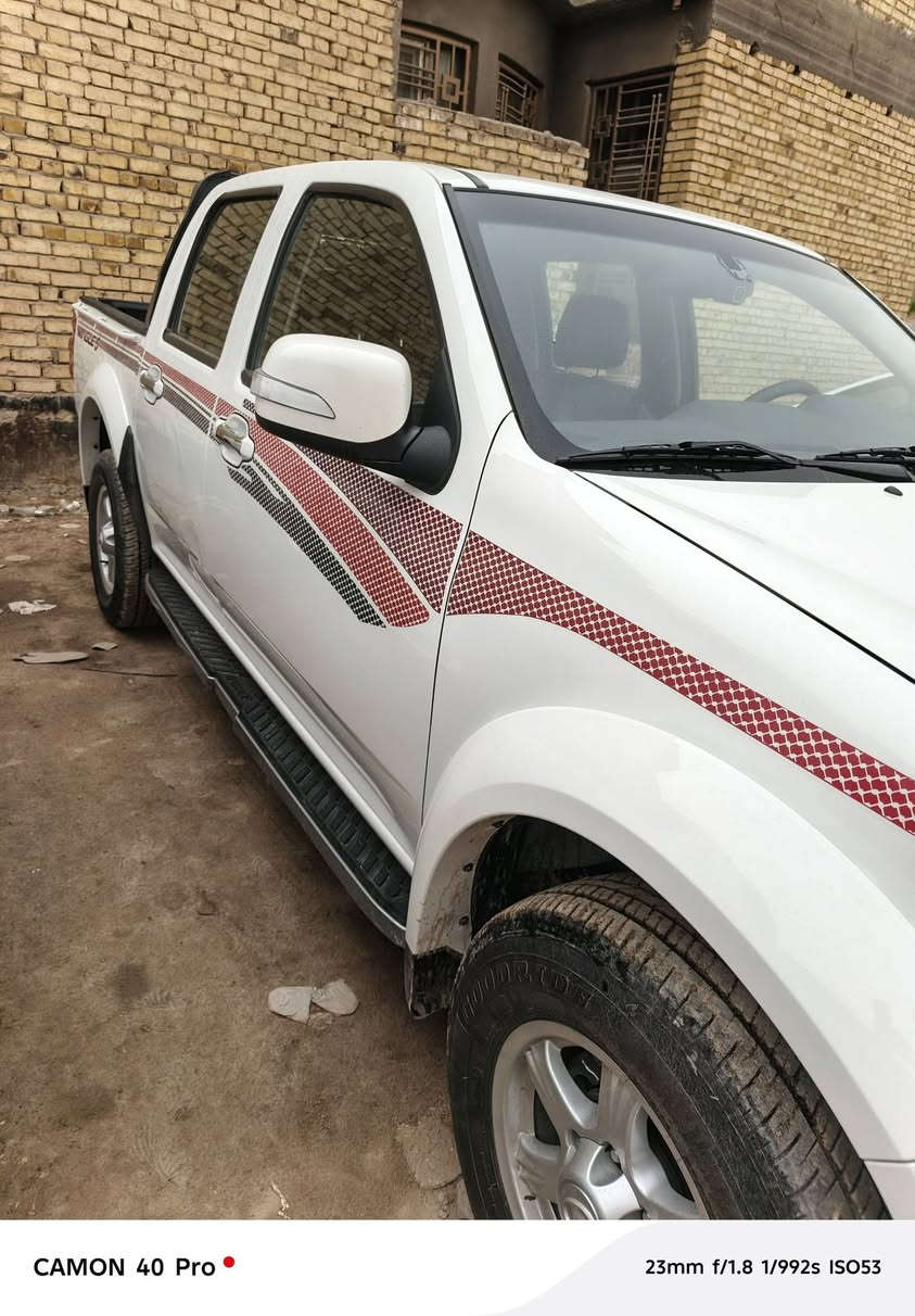 ٢٥ جديده ماشيه ٣٨
بيها خسفه بصيطه بل باب الورء
مكان السياره الديوانيه قضاء، الشاميه
سعر 140
***********
