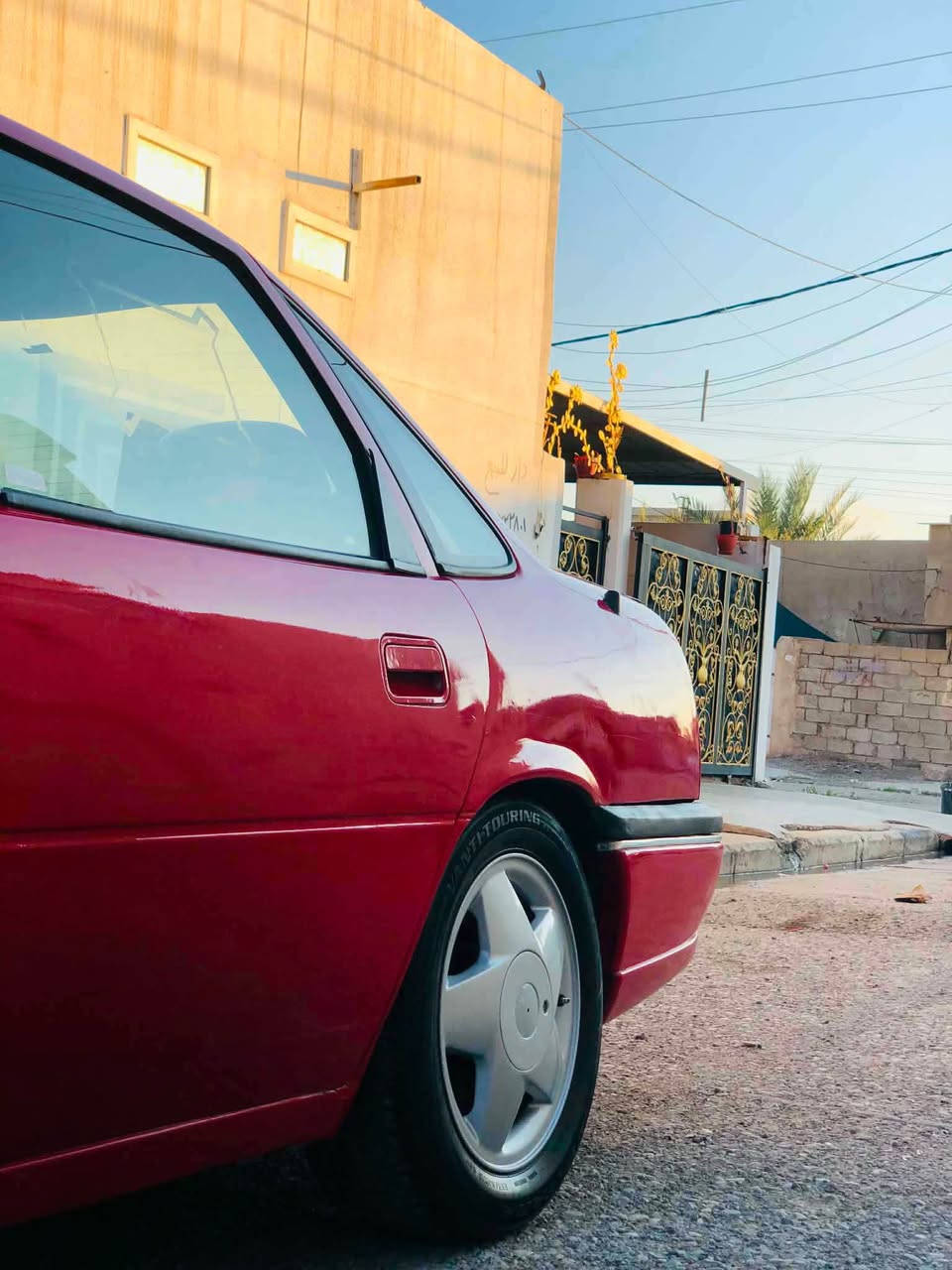 اخوان اوبل فكترا للبيع موديل 1991
سياره مال بيت
1_ محرك 20
2_ گیر عادي
 3_وارد يابان 
4_ ما بيها بطاقة بانزين
5_سنوية سااقط 
6_ كهربائيات سيارة كله بشرط 
7_ سيارة رقم كركوك
8_صدر جديد
9_ كير و محرك بشرط
10_سعر 37
—————————————————
سيارة جاهزة بدون مصروف 
مكان سياره كركوك 
رقم تلفون ☎️ :***********واتساب كركوك, العراق
