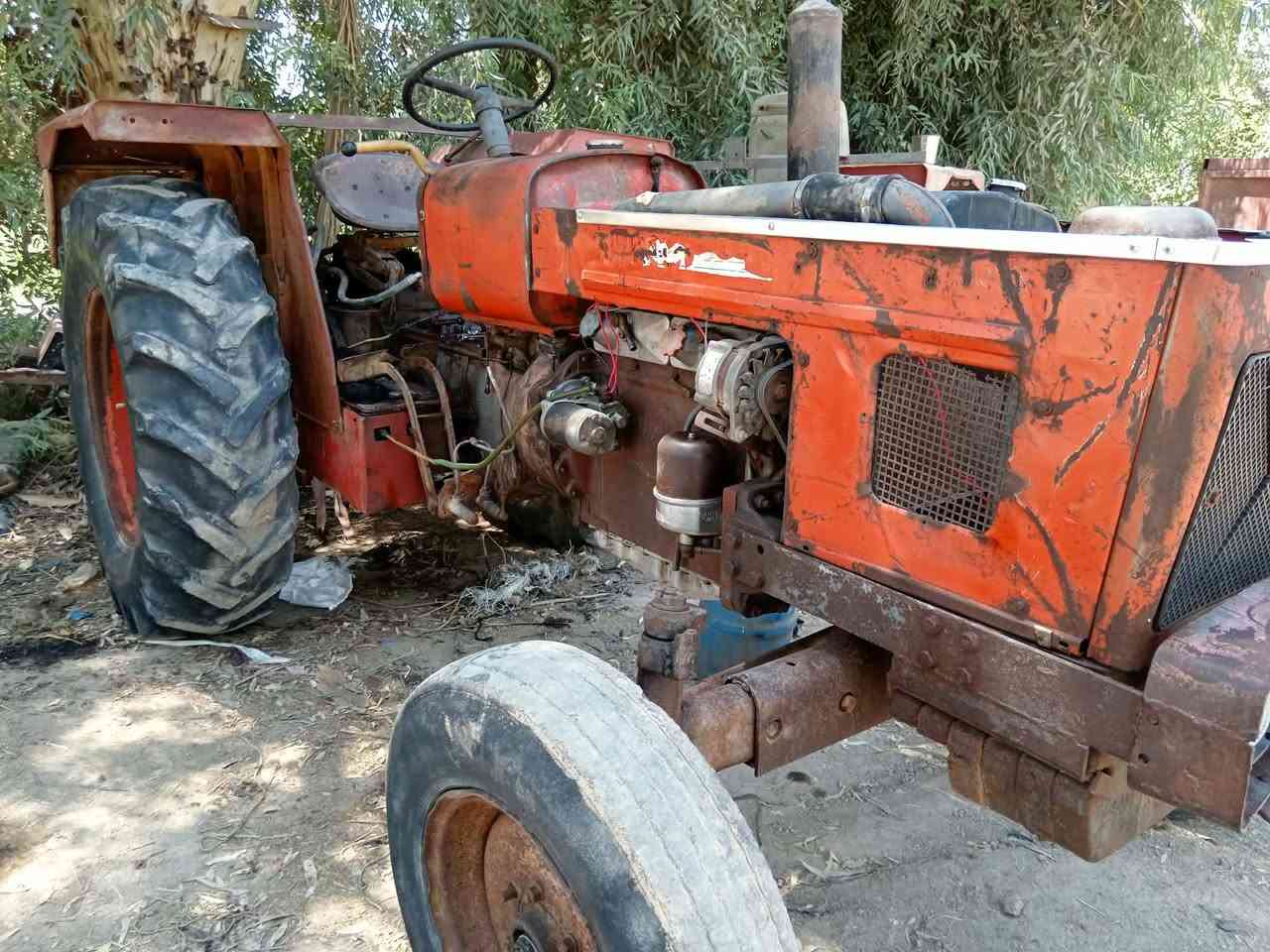سلام اعليكم مكينه مديل 90بدون المكينه محرك كير  شرط مكينه فقط نقص بريك وتجي تكلب وتقنع 3500وشراي يدلل عنوان نجف مسخاب ***********
