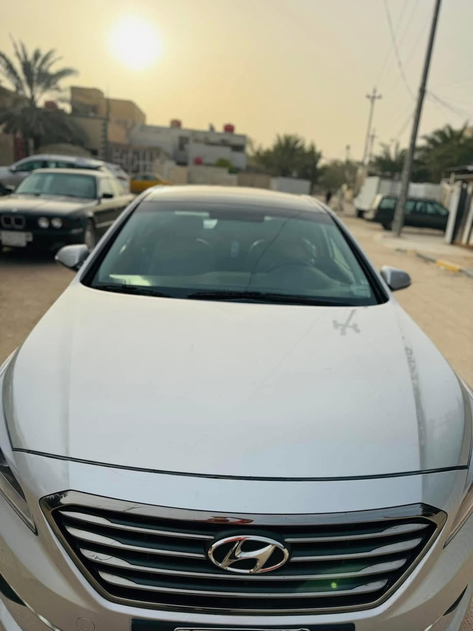 سوناتا 2015 لمتد 1/1 كربلاء 
بصمه تشغيل و ابواب دخول ذكي
بانوراما 
تبريد تدفئه كشنات 
كشنات كهرباء
مناخ منفصل
رادار جانبي
رادار خلفي
جنطه تفتح عن الاقتراب
لايت ليد زنون 
خزن ميموري كشن 
بردات خلفيه بلاد 
صاح بالدشبول
تدفئه ستيرن
حادثها بنيد سرقه ب امريكا و بالعراق صبغ چاملغ خلف السائق
السعر 133$
النجف الأشرف 
***********
