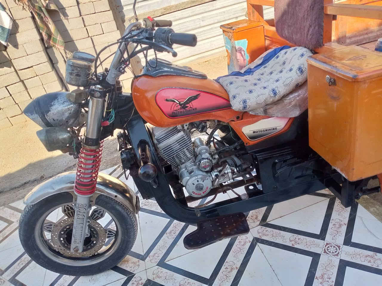 السلام عليكم ستوته للبيع اوراق مديل 20 العلوان القرنه الثغر التواصل ع هاذه ***********
