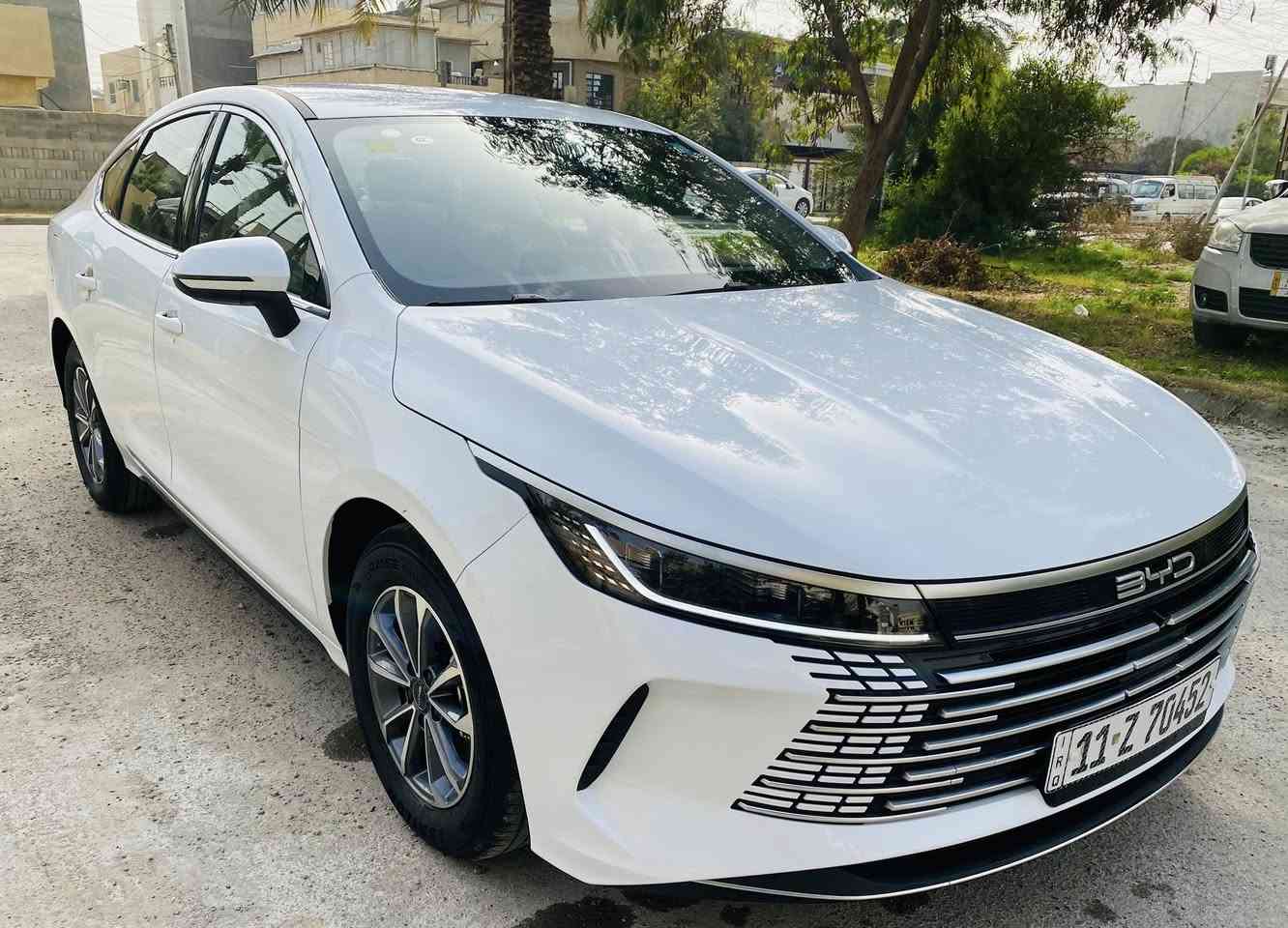 بي واي دي BYD
دستروير 2025 مكفوله 
ماشيه ٣  الف 
( مثبت لوحات بغداد )
باسمي 
بانزين + هايبرد + كهرباء 
غراضهه كامله 
شاحنه 
معالج بنجر  
ماطور هوه  
كارت  
مثلث 
المواصفات  ال BYDمعروفة 
محرك 1500c 
بصمة وكارت 
حساس خلفي 
دخول ذكي بطاقه NFC
شاشة قلاب 
بك لايت لد 
اشاره بل مري 
ويل كب 
تشغيل عن بعد 
لايت اوتو 
كروز سرعه 
جام ينزل ويصعد بل  بصمه 
كشنات جلد  ابيض رياضي 
ستيرن رياضي 
لايت زنون 
كير ماوس 
ايرباك عدد ١٢
نضام قياده 
قطعتين تبريد 
كامره خلفيه 
حساس  ظغط اطار 
هاند بريك كهرباء+اوتو هولد 

السعر  ١٣٣  ورقه بيه مجال بسيط
مكاني بغداد العامريه 
***********

