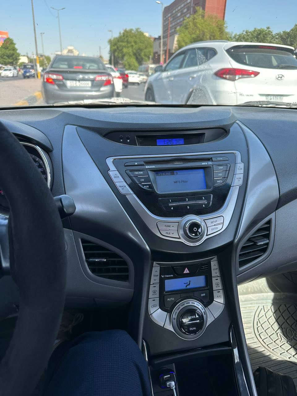 النترا ٢٠١٣ خليجي رقم اربيل 🚘
- فئة GLS ✅
- فول ١/١ 💯
- فتحه - كاميرا - تحكم ستيرن - مثبت سرعه - حساسات - منافذ USB/AUX -
- كفاله عامه عدا رصعات بارد ‼️
- مكاني بغداد المنصور *********** ☎️
