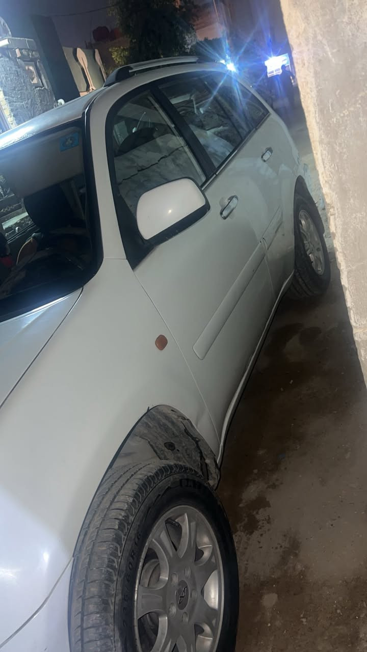 شيري تيكو ٢٠١٢ كير ميكانيكي نجف باسمي مداور ثاني يوم سياره حلوه كير ومحرك كشرها نظيف وبيها طخه مسويها ع البارد مثل ما موضح بالصور  من 
خذتها هيج ع وضعها سنويه ل٢٠٢٨  لحد يكسر بالسعر ب٤٨ وبيها مجال بسيط ***********
