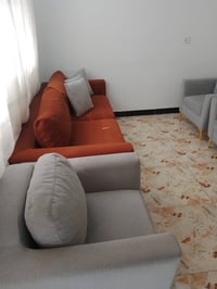 ٨ مقعد • مستخدم ٤ اشهر • كاونتر ٢م خشب