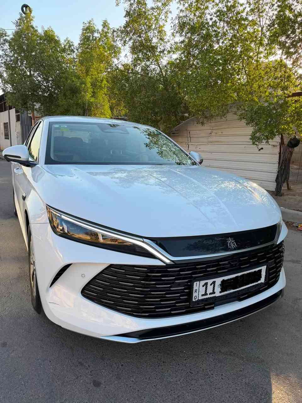 BYD-Qin L_ 2025
مواصفات سيارة  لvibعدا البنورامة

داشكام أمامي اصل مع تسجيل وحفض شاشة 

تصوير محيطي للسيارة للحراسة واثناء القيادة

أوتو بارگ (ركن تلقائي ) أوتو هولد 

تحديد مسار 

كروز سرعة 

لوكوBYDضوئي 

رادار مانع تصادم 

13كاميرا

12حساس

12أيرباگ

4رادارات

شاشة وسطية كبيرة 

شاشة عدادات ديجتال+ذكاء اصطناعي

فووول تحكم ستيرن 

بطارية 80 
سيارة ماشية15 الف
ملاحظة السيارة مكفول من الصبغ البارد التبديل 
السيارة بيه رصعه بل باب ورصعه بل بنيد 

رقم:***********
