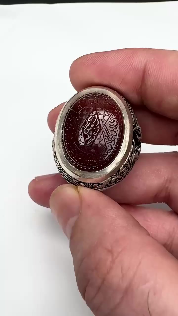 بسم لله ماشاء لله خاتم في غايه الجمال صياغه المبدع مرتصى اصفهاني وخط الكبير (رؤف) وخام يماني انسي كرزي الاستفسار فقط واتساب 👇👇👇👇👇👇


**إذا كنت صاحب هذا الإعلان وتريد حذفه لأي سبب، رجاءا أرسل رسالة إلى الدعم الفني**