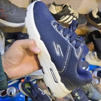 احذية • ٥٠زوج • نظيفه