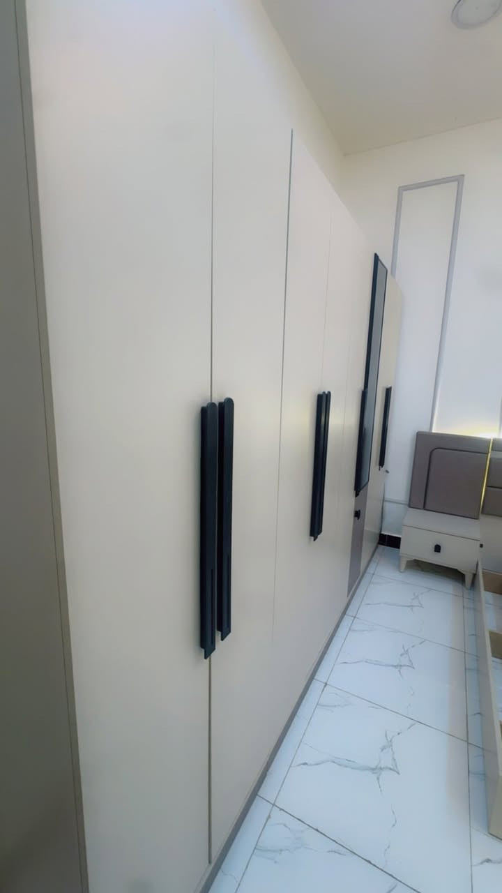 سلام عليكم غرفه تركيه 8 قطع للبيع ستخدام شهر نضافه 100/100 امانة الله دوشك مخال عليه مكاني مدينة الصدر سعر 700 الف رقمي ***********
